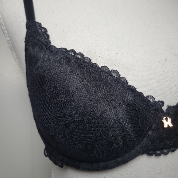 SALE Savage X Fenty Black Lace Padded Push Up Bra Boudoir Sexy Underwire 32C - Picture 2 of 7